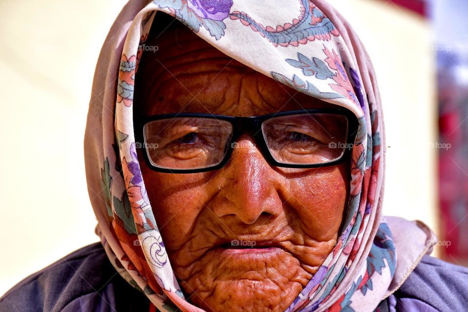 Portrait of an old ladakhi lady