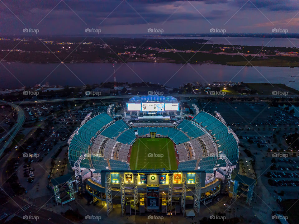 Overlooking the “TIAA Bank Stadium” aka (Home of the Jacksonville Jaguars) aka (The Gator Bowl). Formally Everbank Field and ALLTEL Stadium. In the background is the St. John’s River directly above the Metropolitan Park. Shot with the DJI Mavic Pro. 