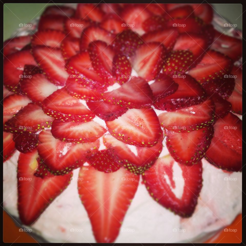 Strawberry Cake