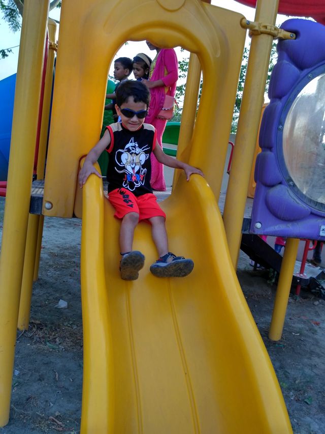 Enjoying kids