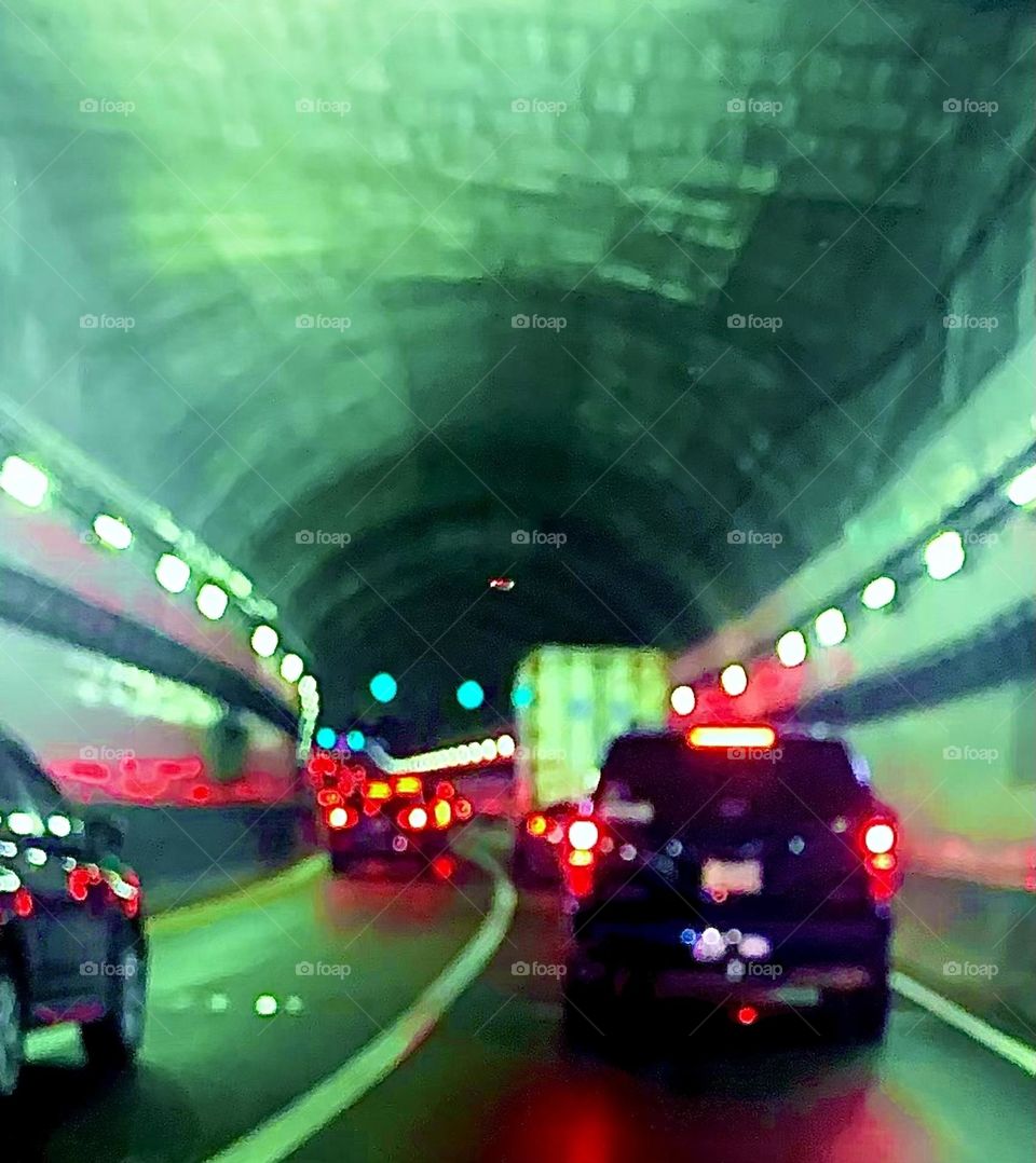 Tunnel 2