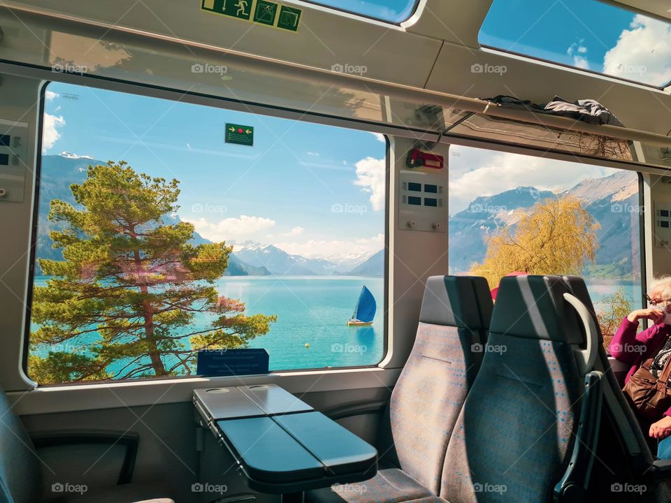 lake side train rails