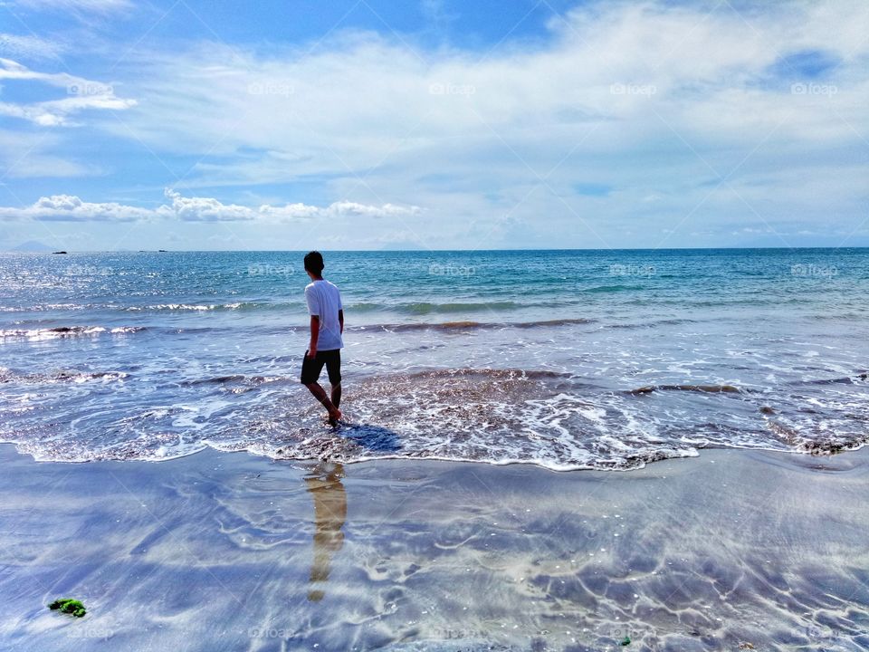 walk alone on the beach