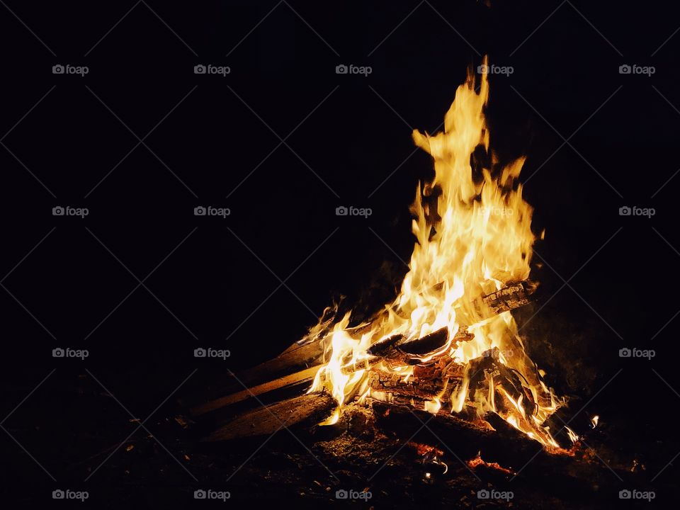 Night fireplace