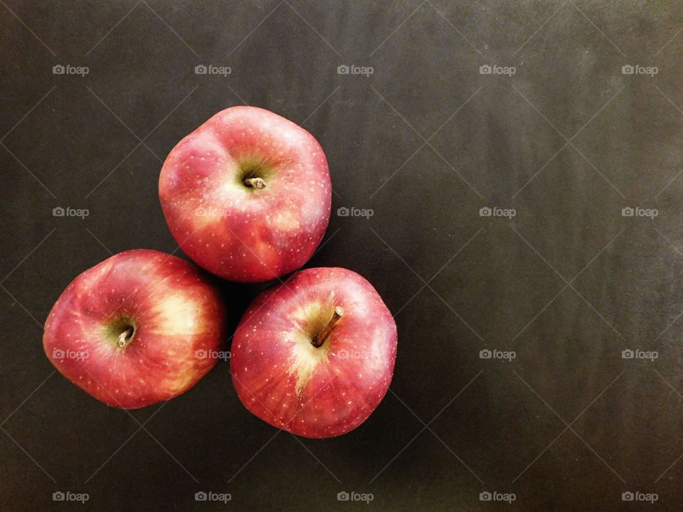 apples