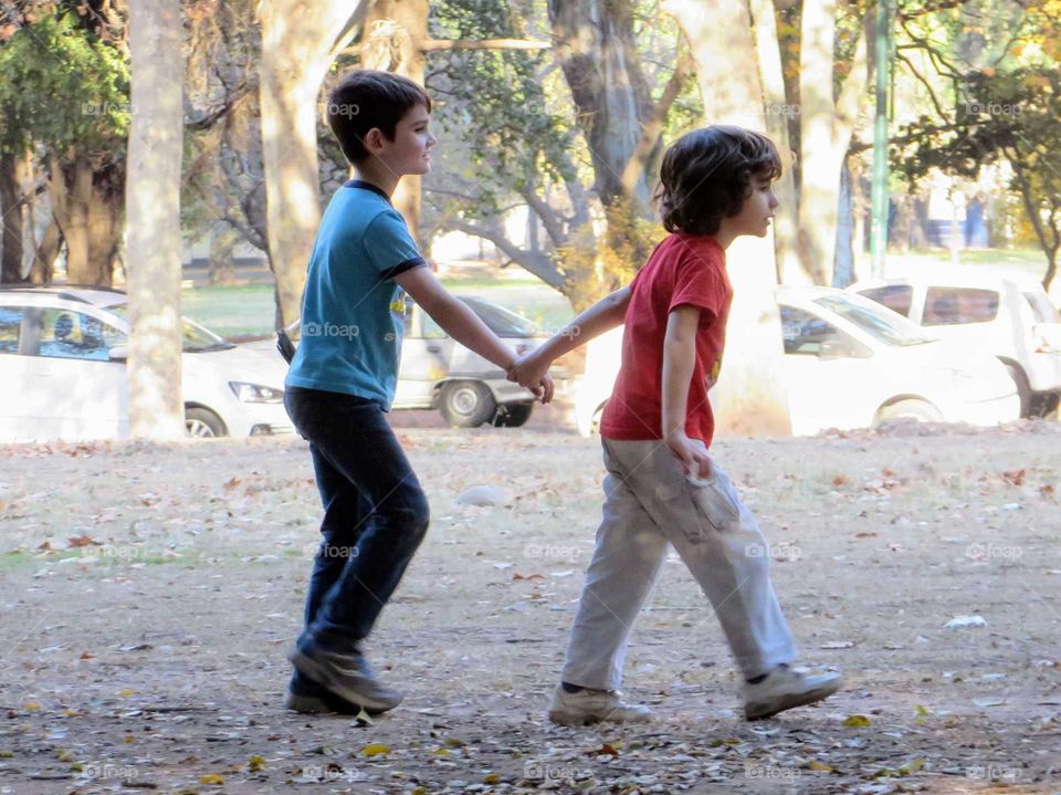 Two boys become fast friends despite not speaking the same language