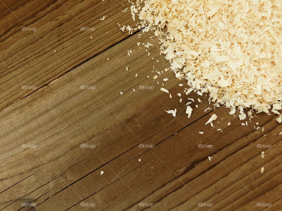 sawdust