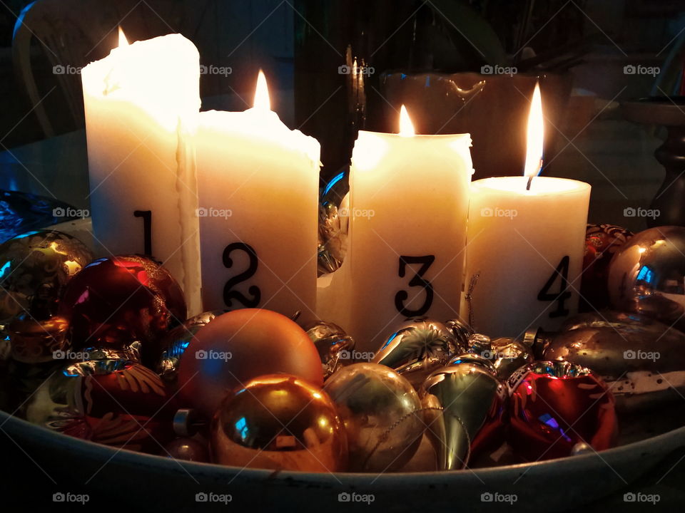 Arrangement of candles