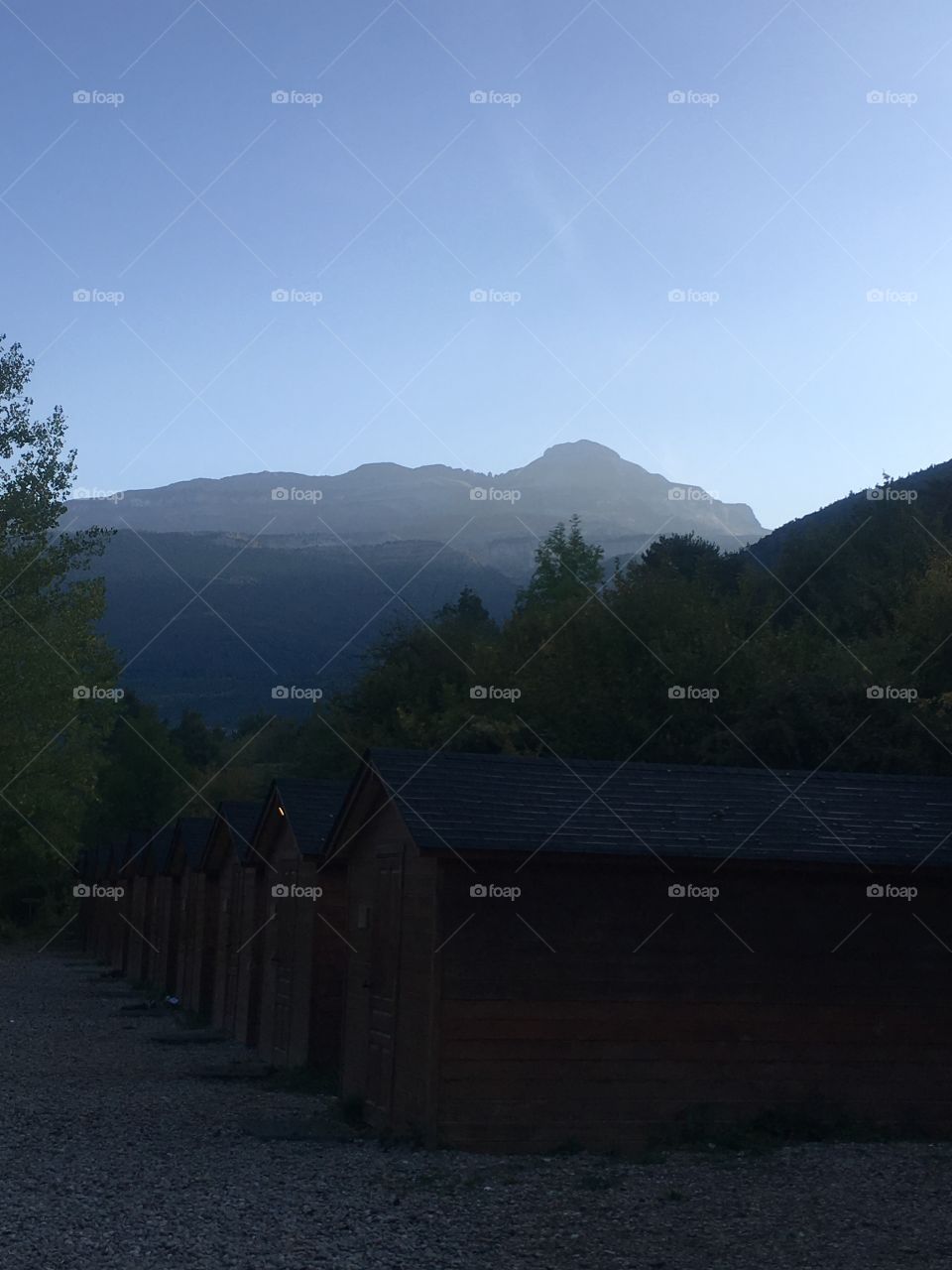 Pico Collarada en el Pirineo, amanecer