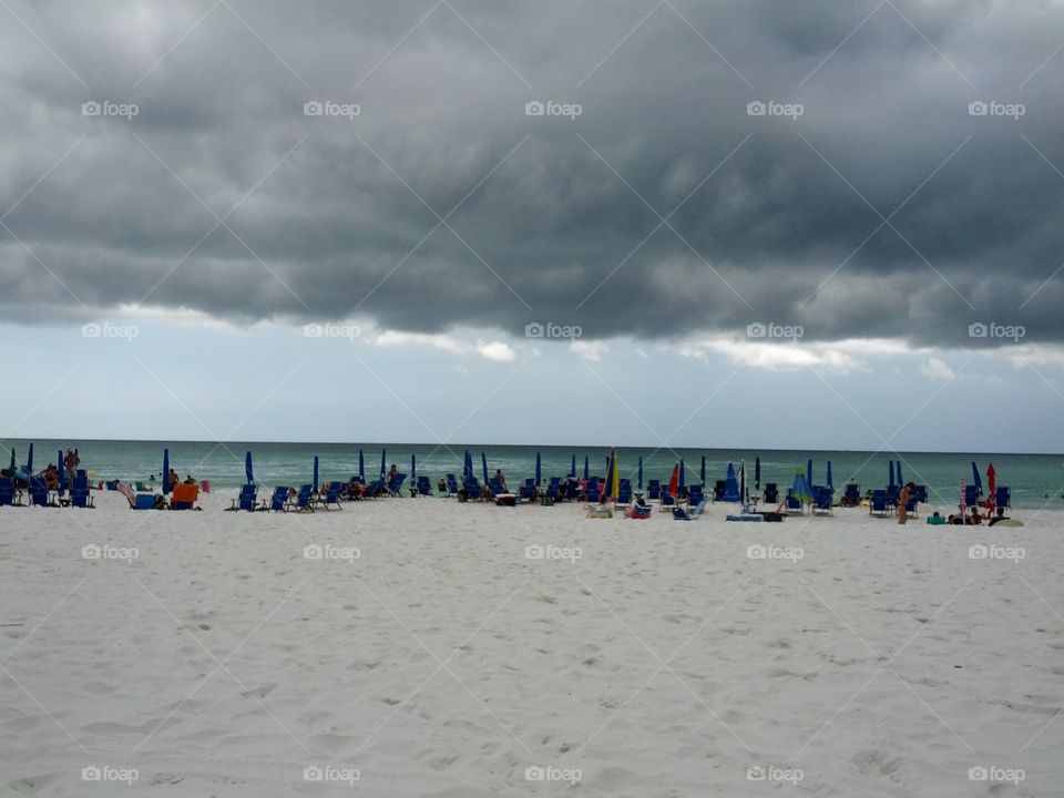 A storm coming to the beach