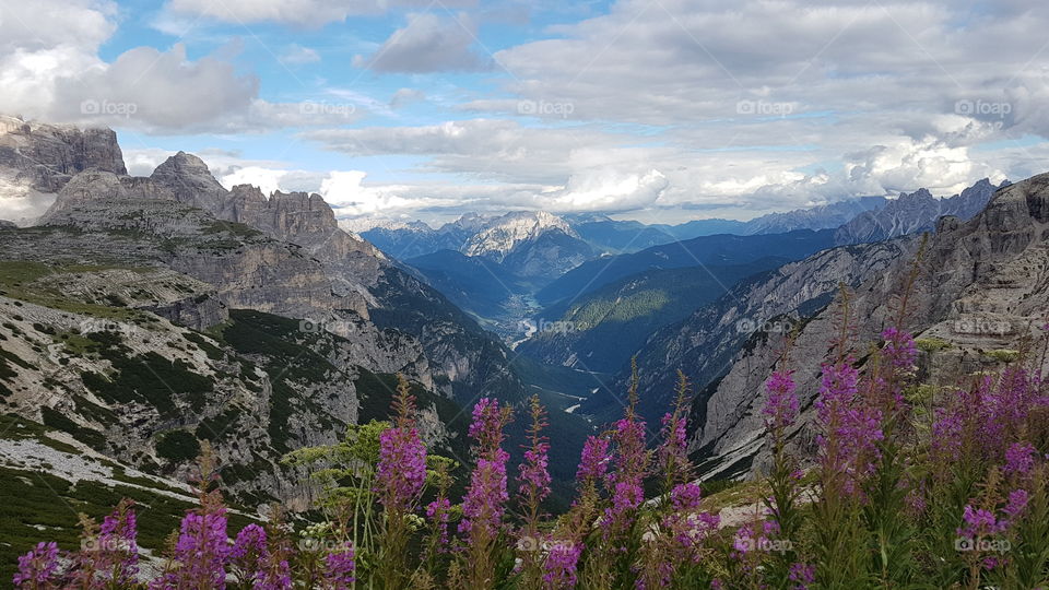 Mountain view in the Dolomites  - Dolomiterna