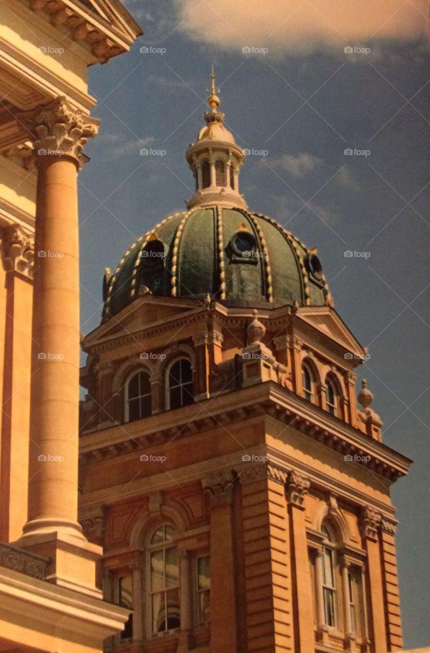Des Moines , Capital building 