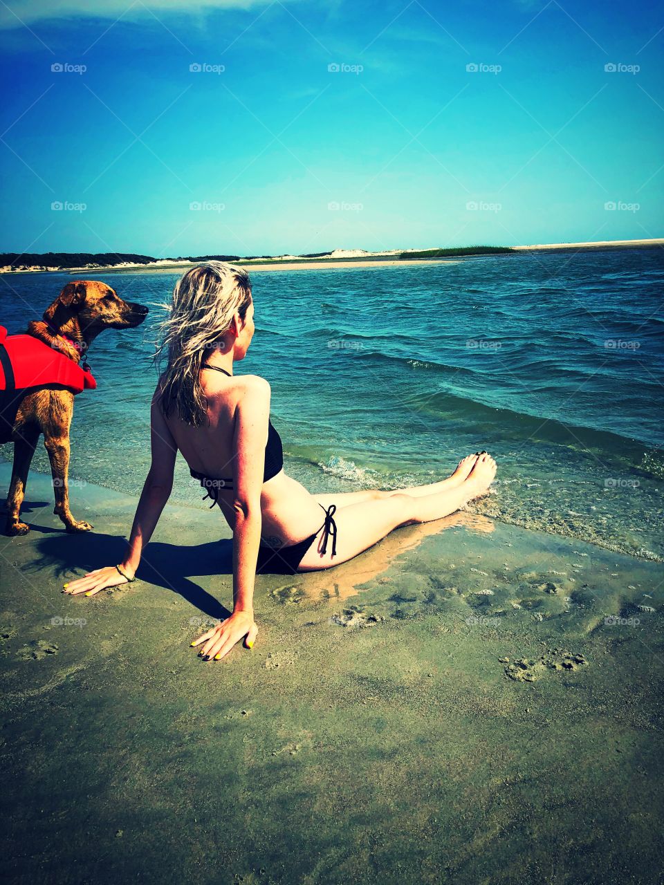 Beach days with my pup best hobby ever! 