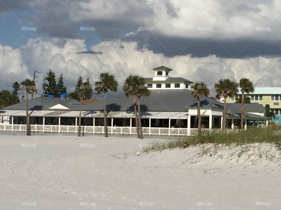 Palm Pavilion Beach Bar