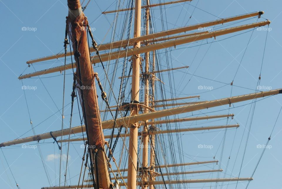 Ship mast