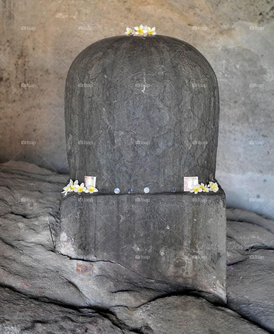 Unknown rock magic power 