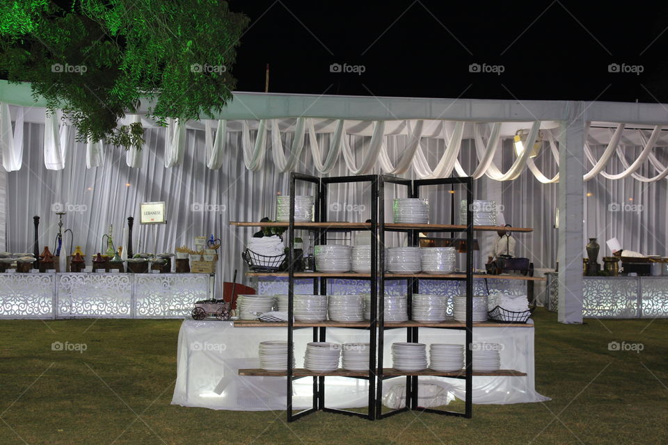 Beautiful dish setup