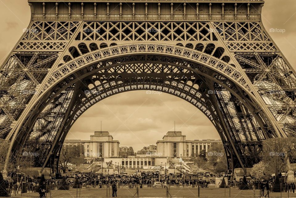 Eiffel Tower arch 