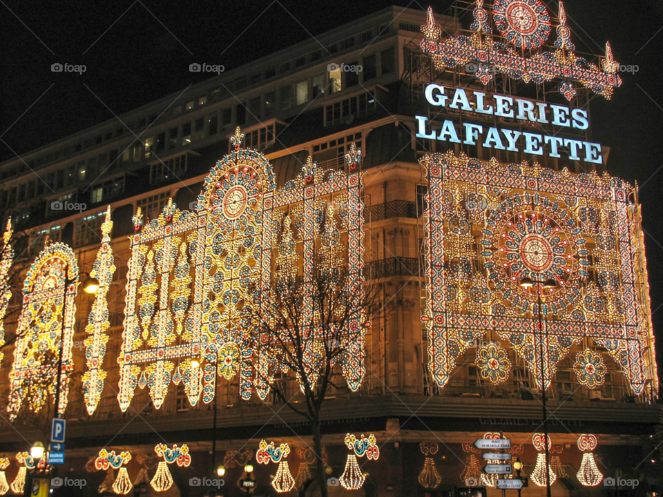 street light people christmas by tediiliescu