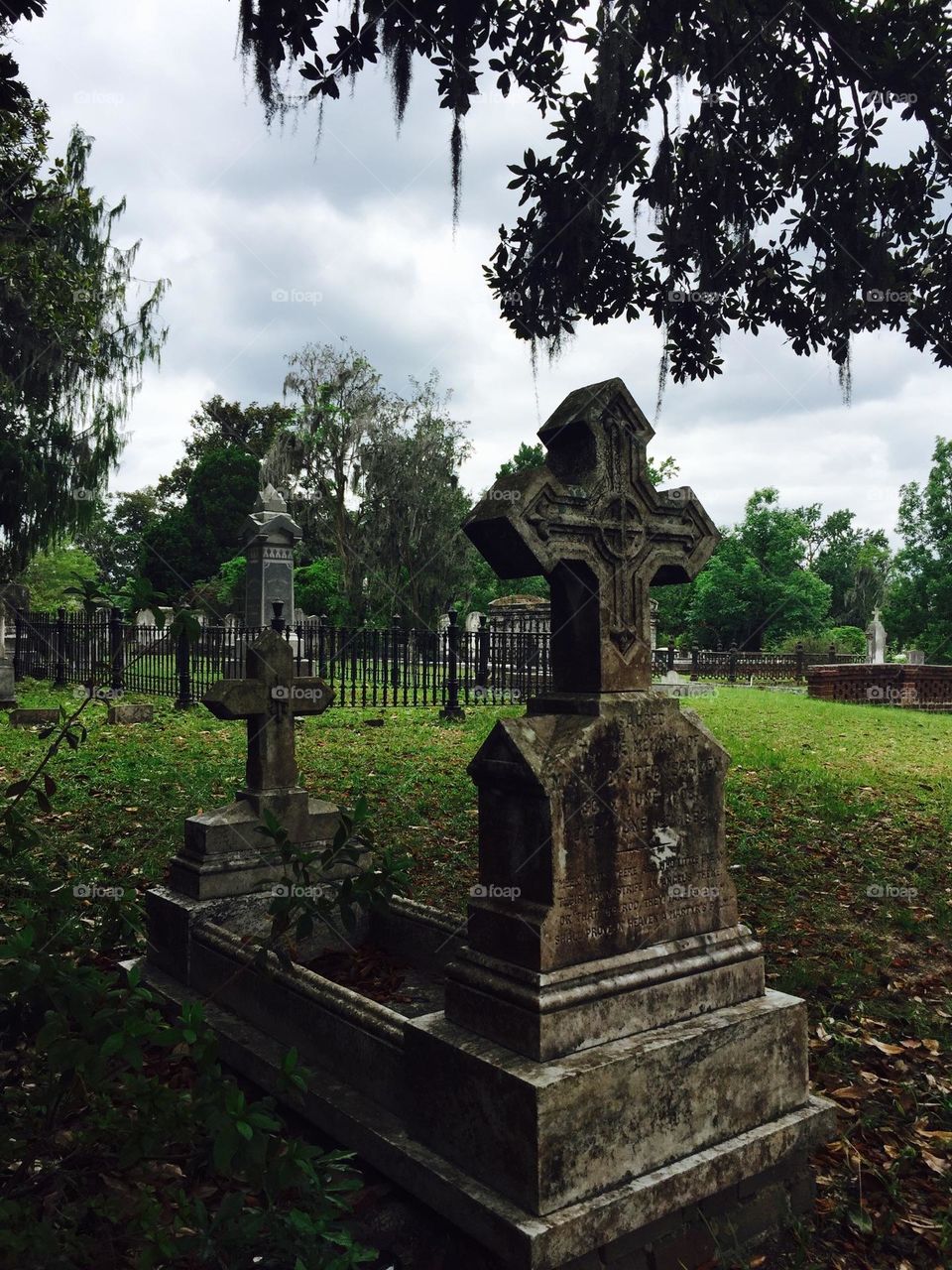 A hauntingly beautiful and eerie walking through a cemetery 