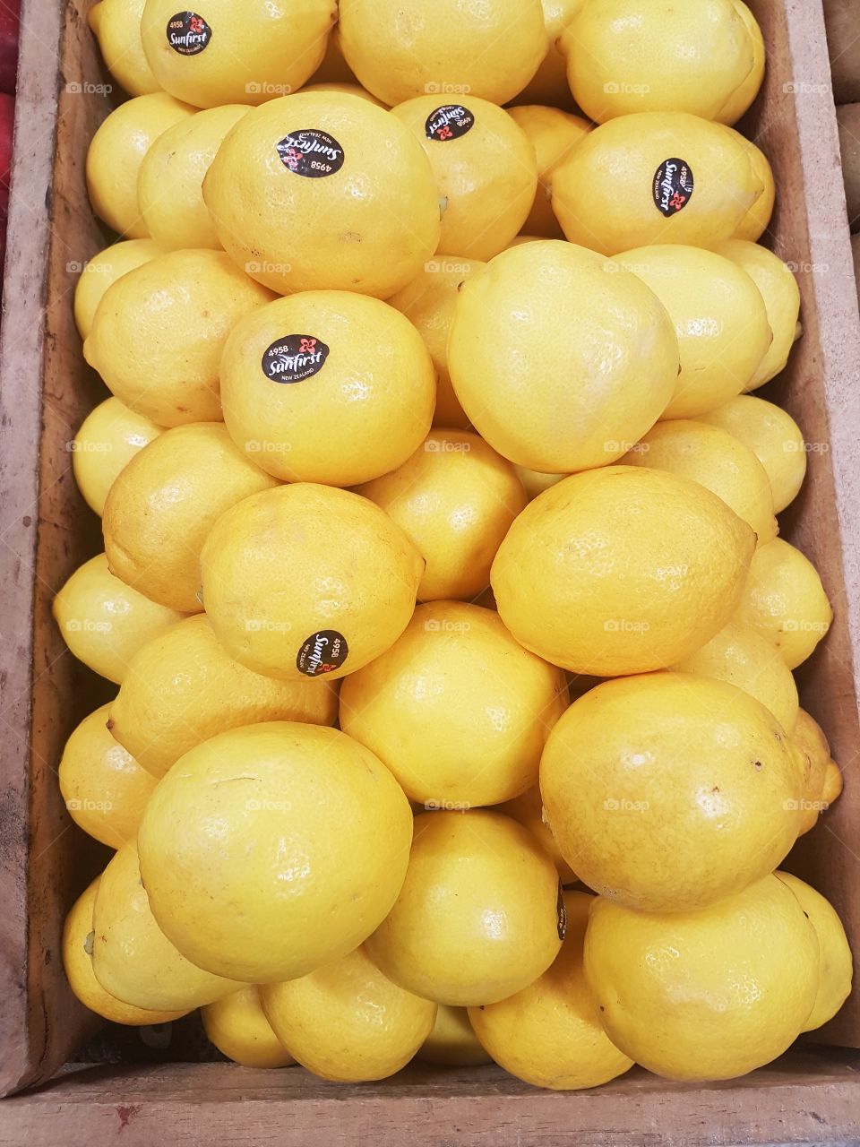 Fresh Lemons fruit and vegetables