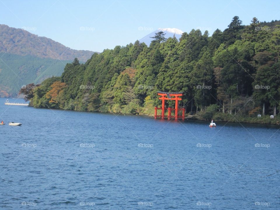 Hakone ashi lake 
