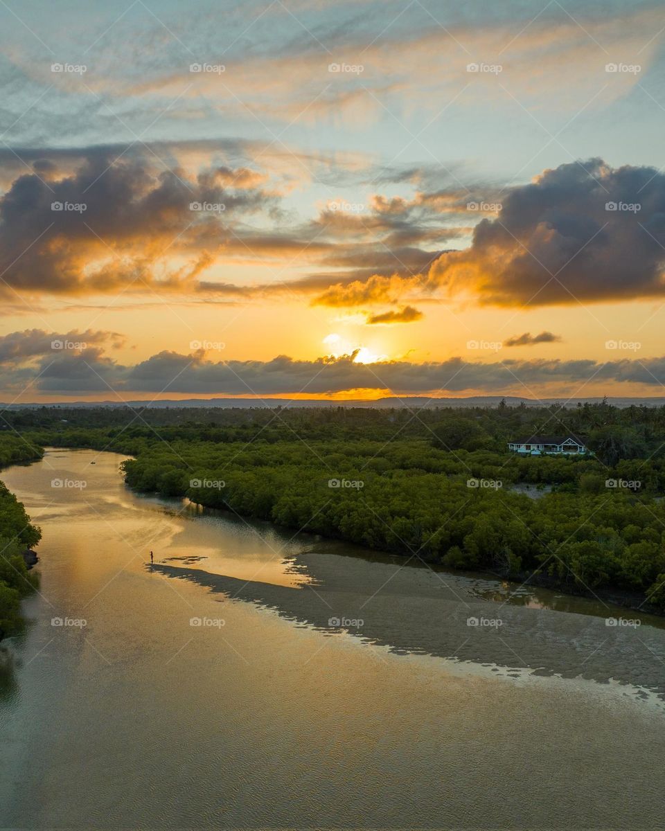 Sunset at the mouth of River Congo. Diani, Kenya. 📸