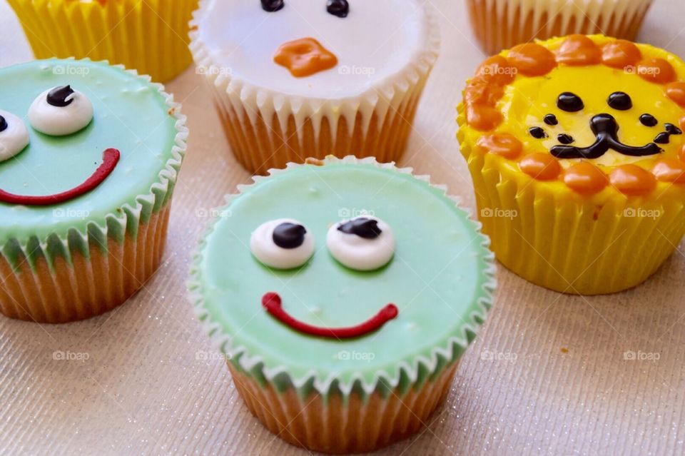 Crazy cupcakes 