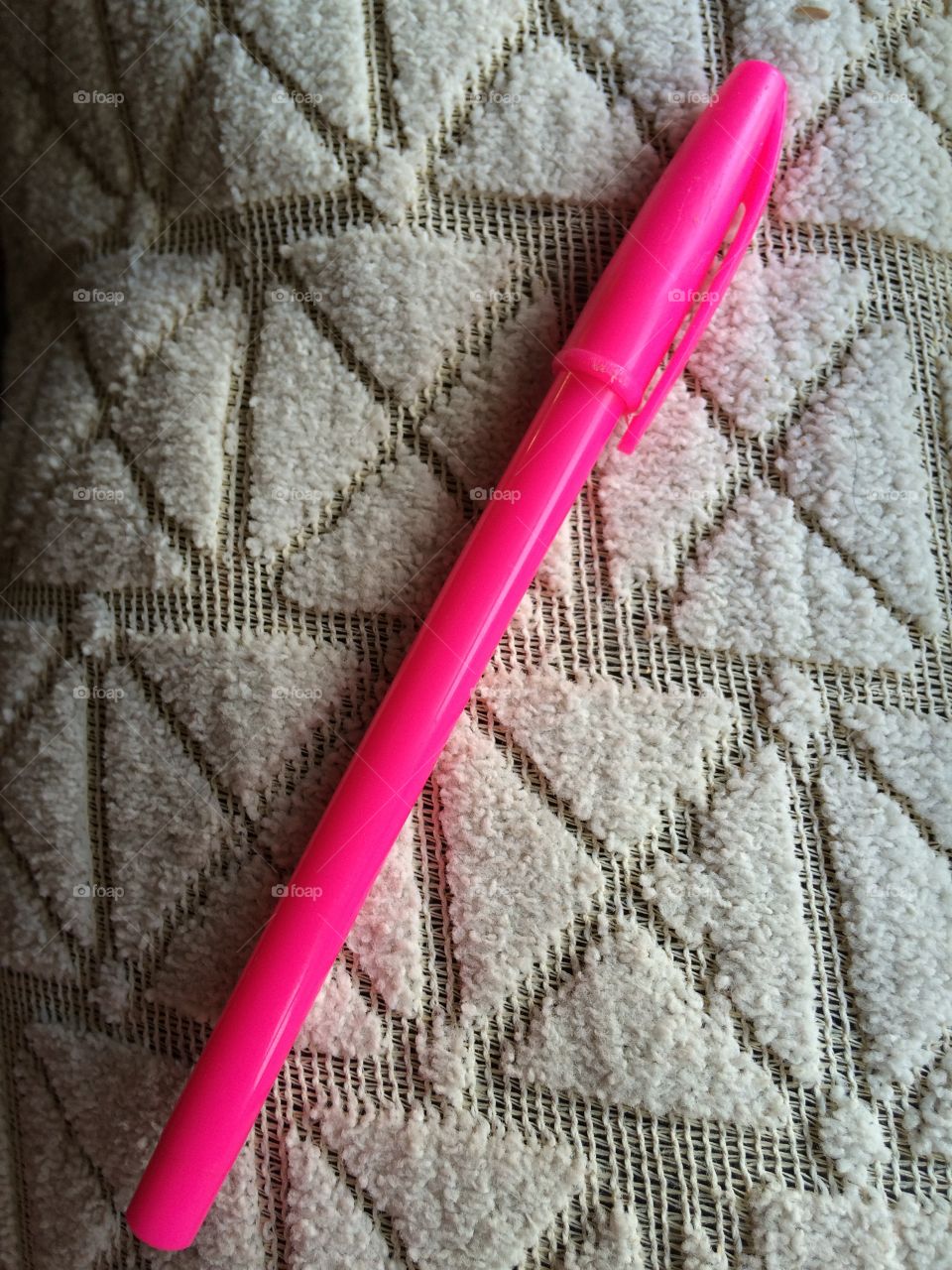 pink colour pen