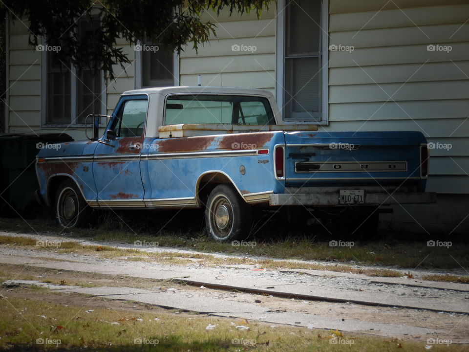 old beater. This is what it is like in Texas... 👣 🚶 🏃 🔥 💨