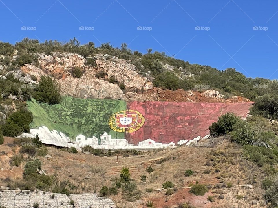 Bandeira de Portugal, flag painted on the mountain