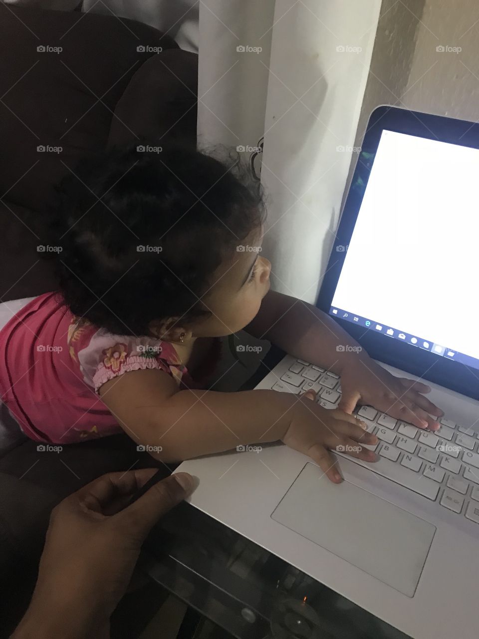 Sophia trying to check her emails 