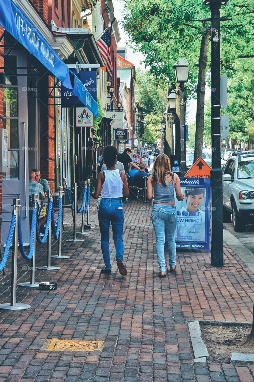 Busy street scene in Old Town Alexandria, Virginia