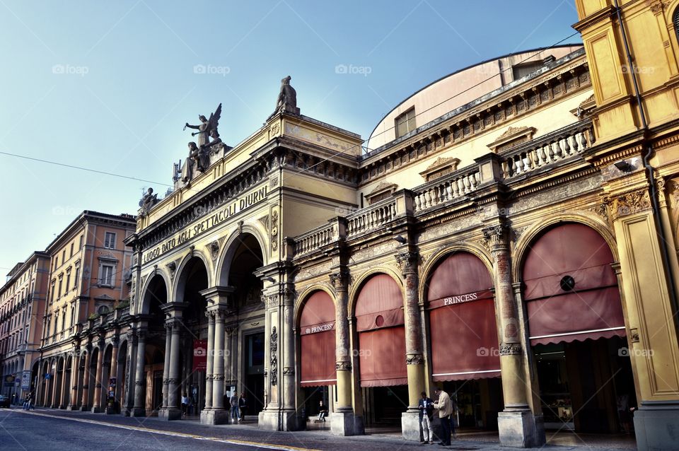 Architecture of Bologna, Italy