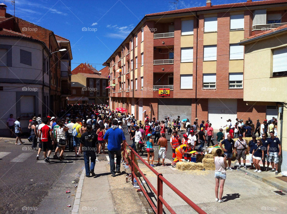 party people spain crowd by djmfotos