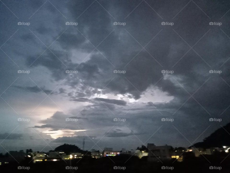 *Ravarma*  Amazing sunset, lighting, Clouds art