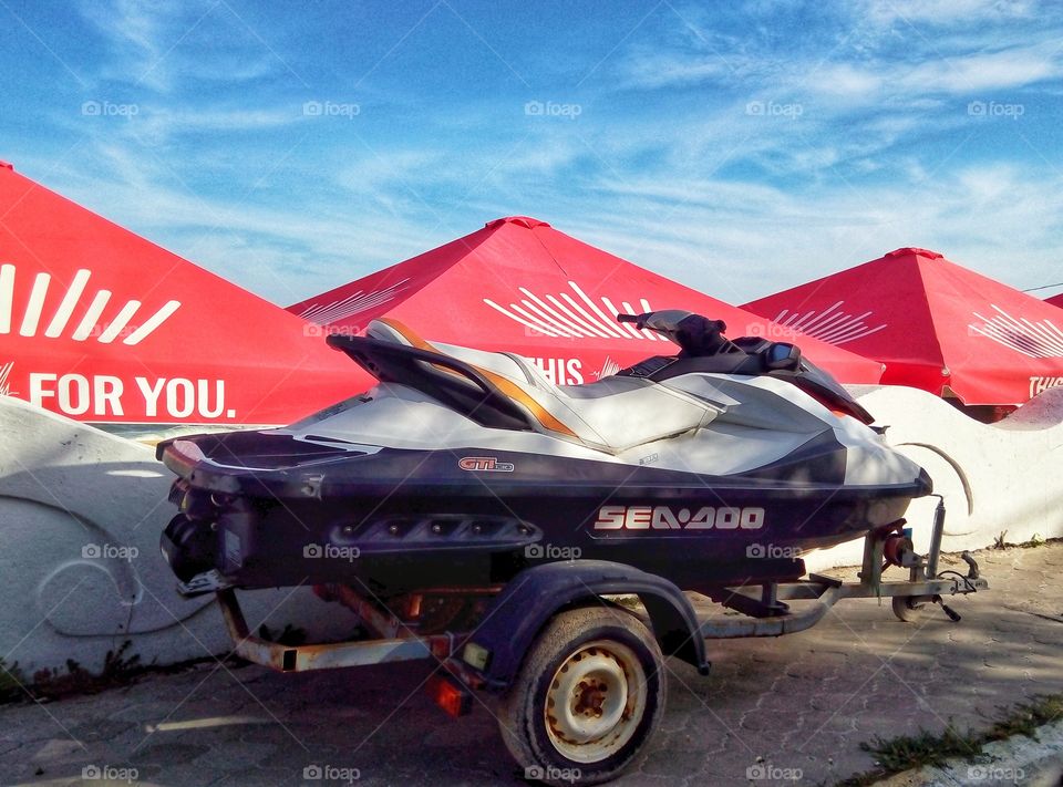 Vehicle, Transportation System, Airplane, No Person, Car