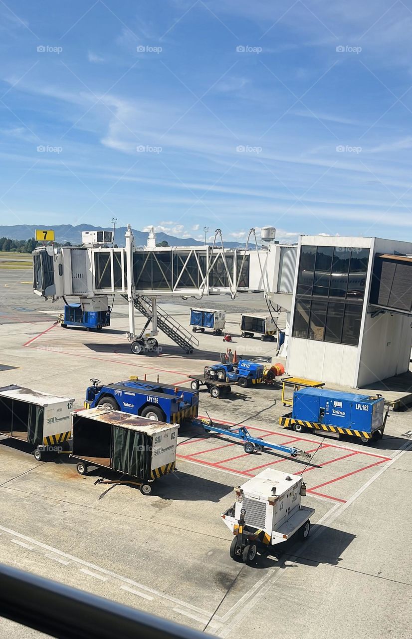 Car services in the airport 