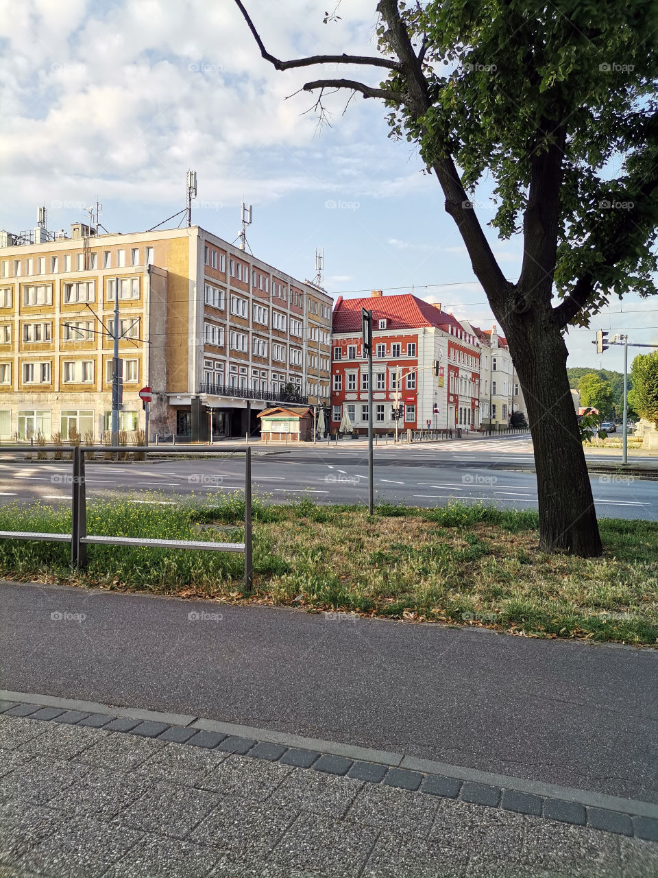 ◌  Beautiful View of the Street of Gdansk during a Morning Walk
◌  Summer
◌  Sunrise