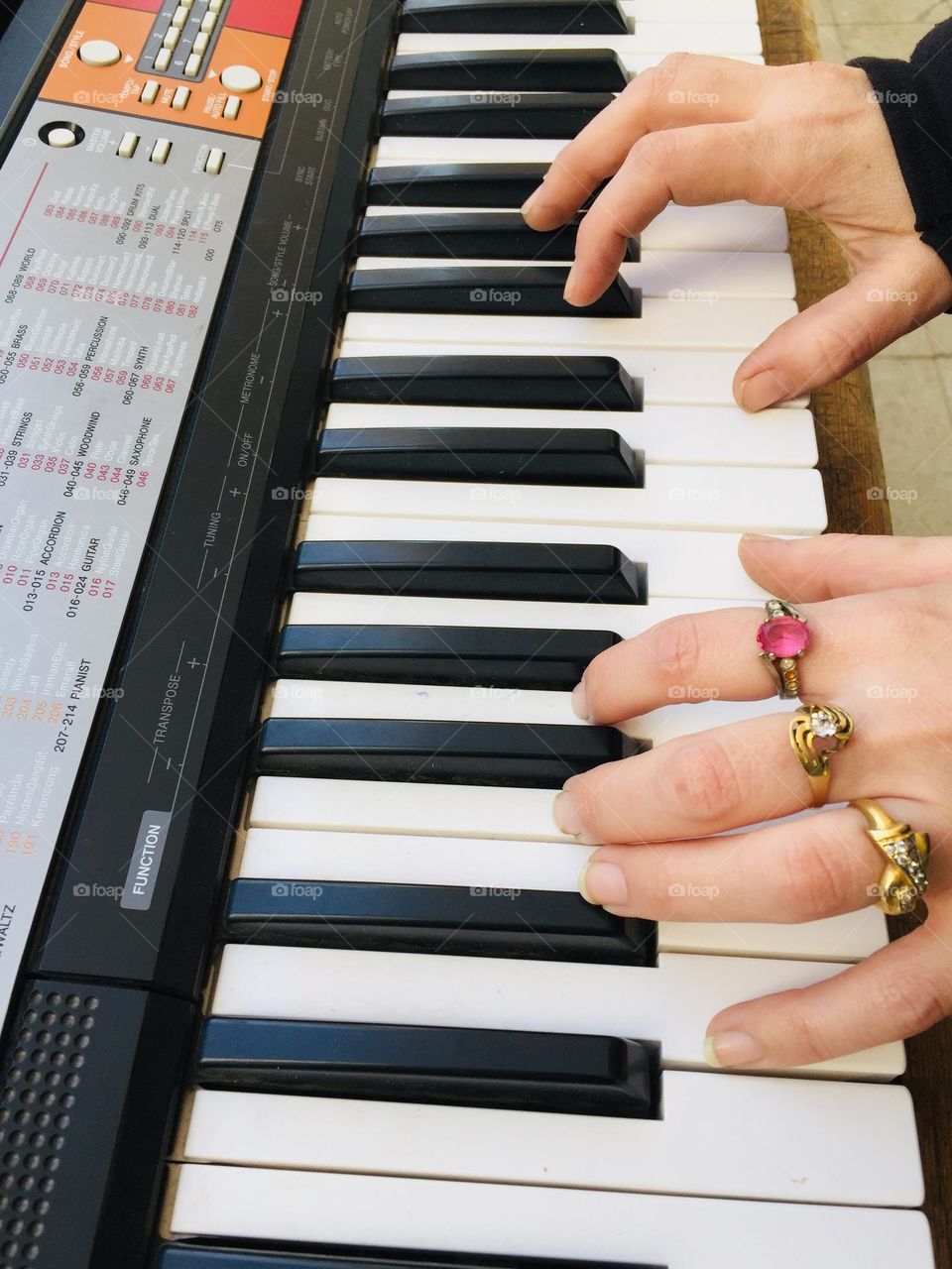 Playing on the piano 