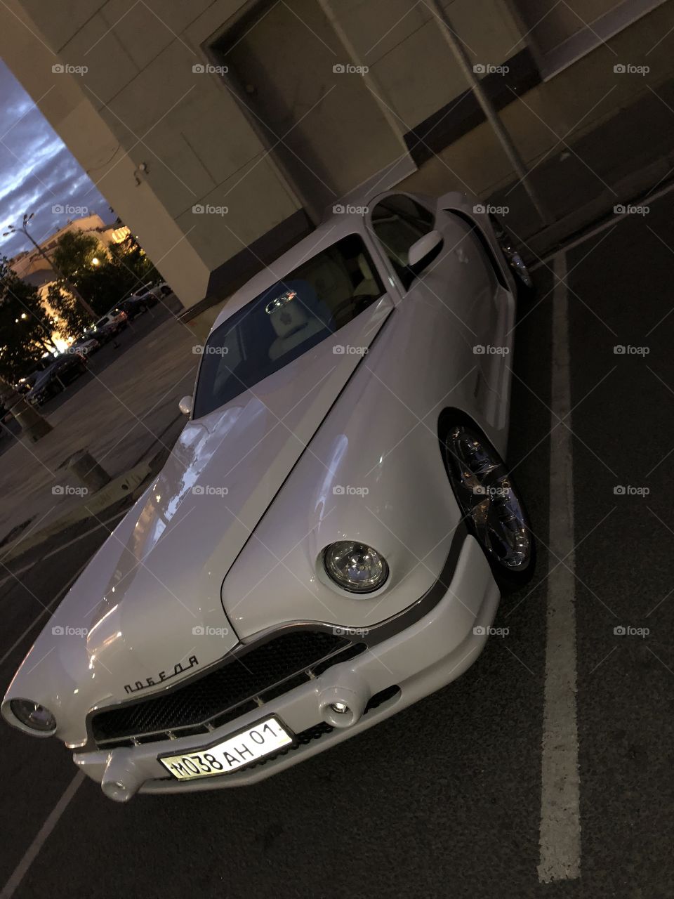 Spot this vehicle in Moscow. Anyone know about this car.