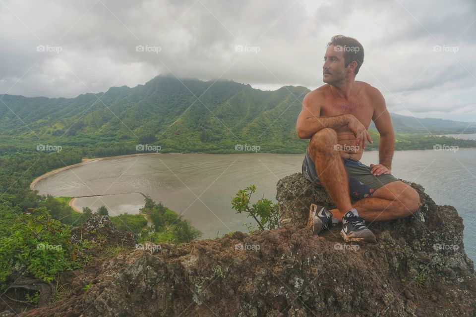 crouching lion hawaii