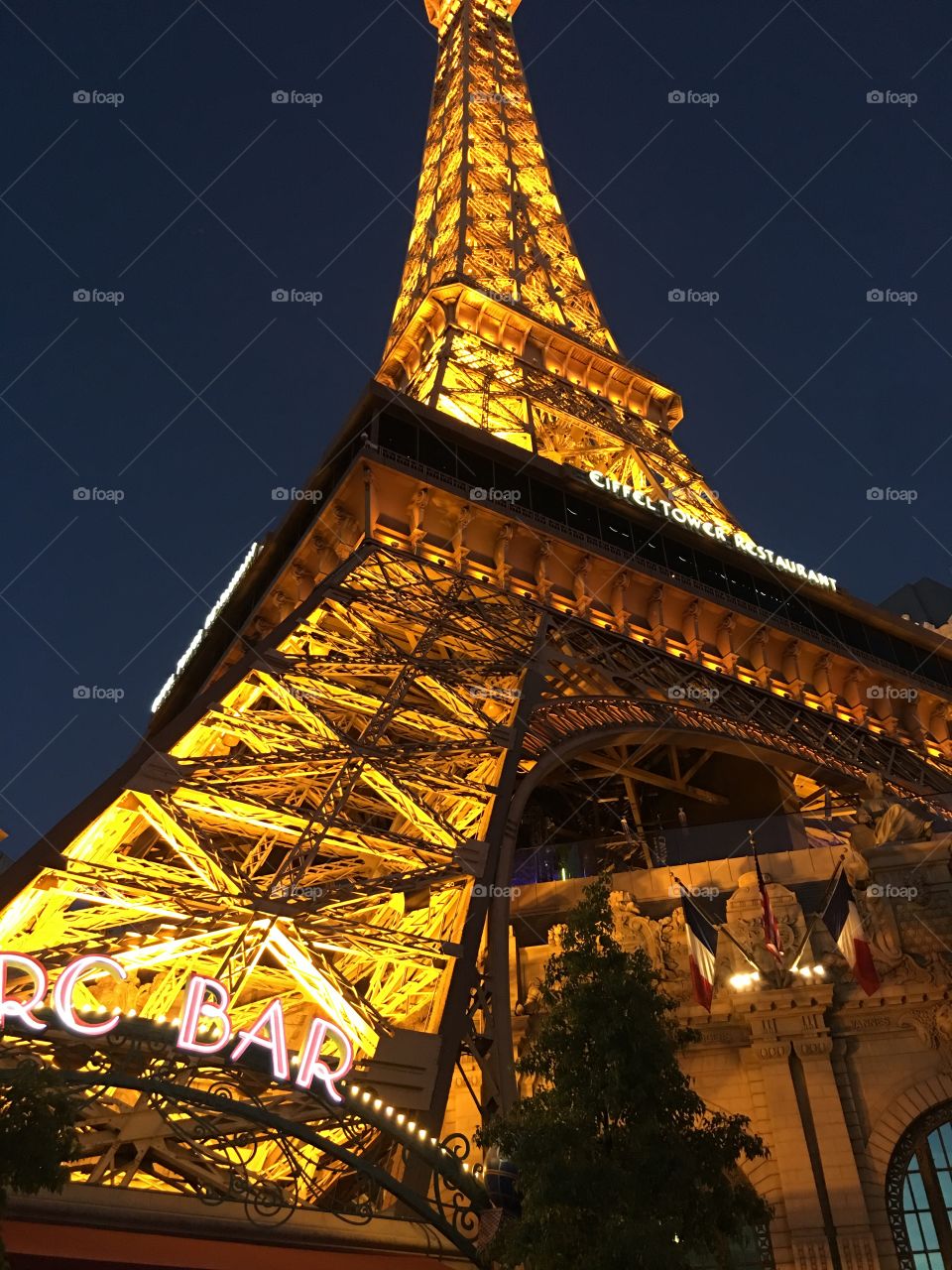 Vegas Eiffel Tower