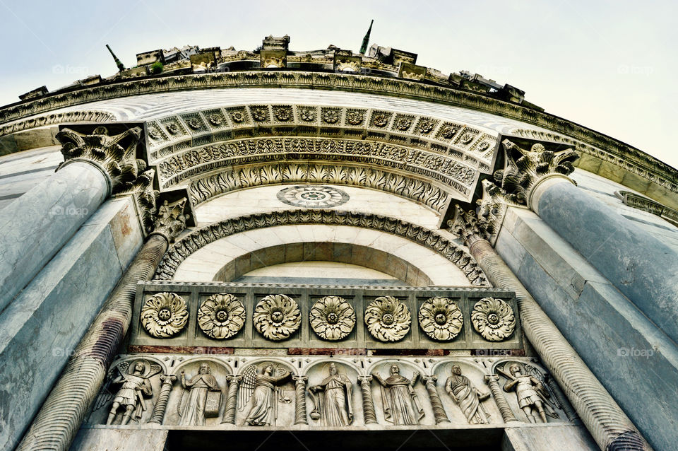 Detalle fachada del Baptisterio de Pisa. Detalle fachada del Baptisterio de Pisa (Pisa - Italy)