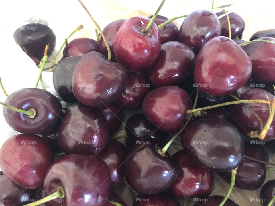 Fruit vs veggies, fresh, nutritious, red, cherry, cherries 