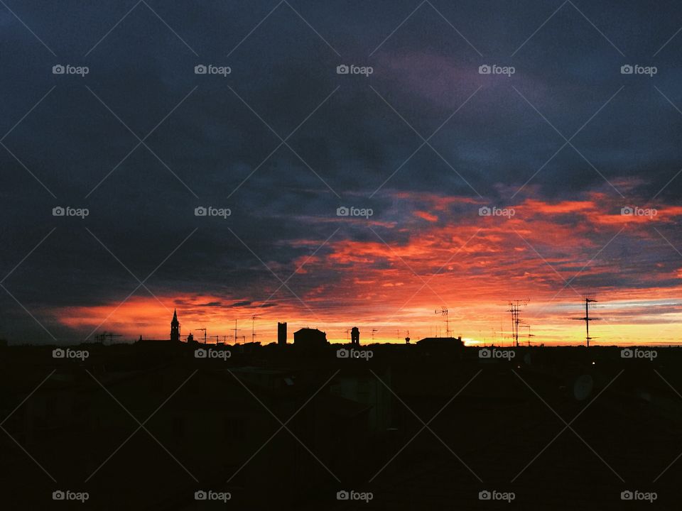 Comacchio's silhouette 
