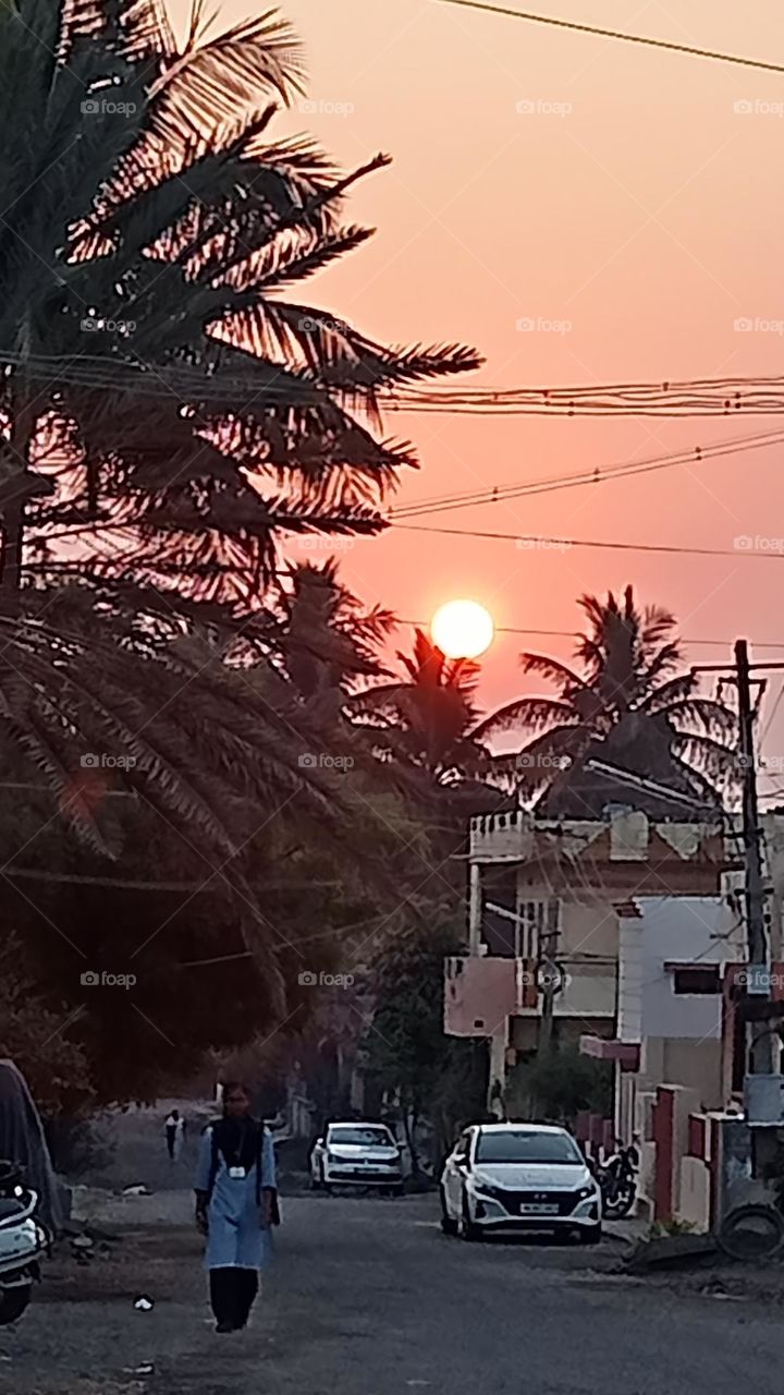 Today's new sunrise, new beginning, new hopes.... such a beautiful 😍 awesome nature... start beginning of day with new hopes ..!! ☺️ brightens our day also like as sun brighter!!!