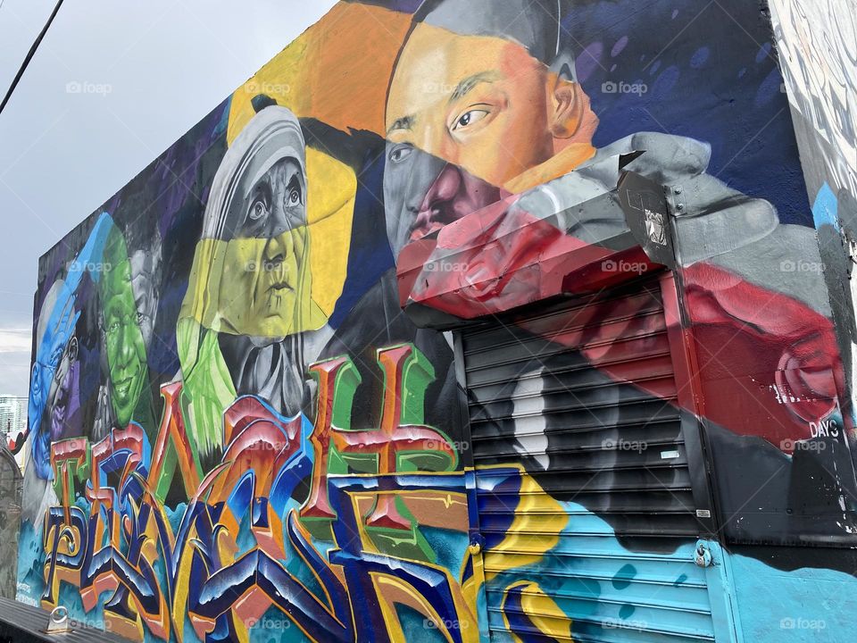 Arte urbano, mural, grafitos 