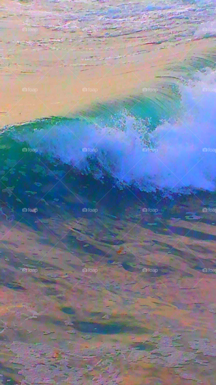 "CRASHING WAVES ON A SUMMER DAY" 