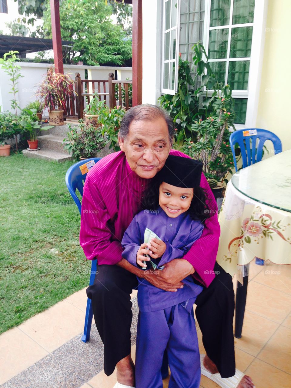 happy raya 2015. grandpa n grandson